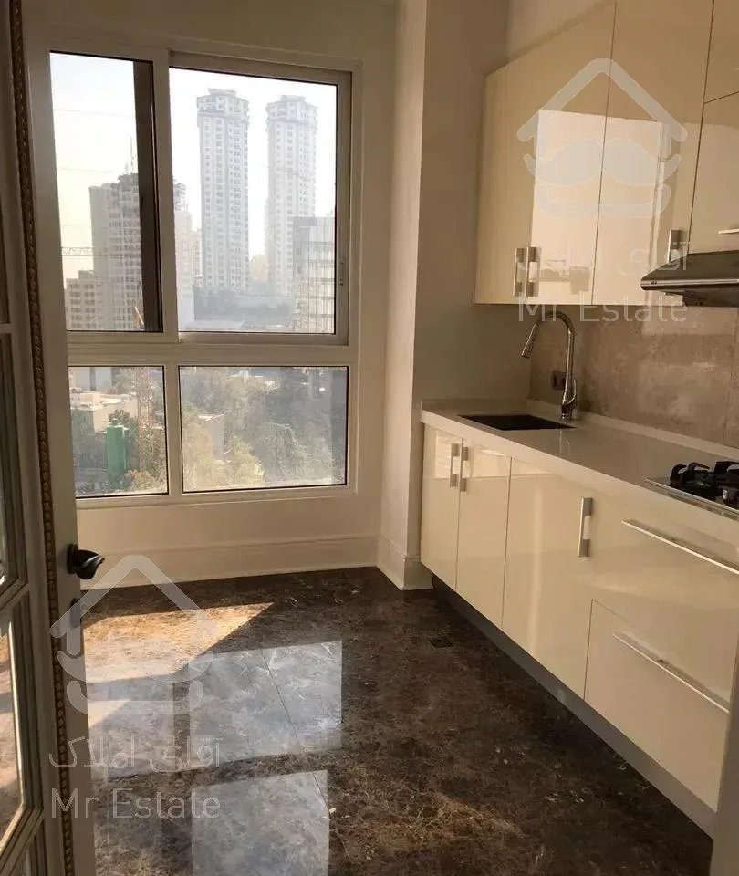 ۳۶۰ متر ولنجک / برج باغ کلاسیک