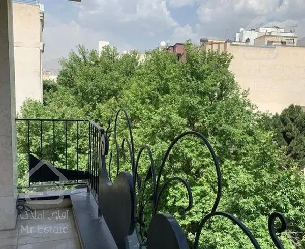 ۷۵۰ متر ویلایی دربست ( گلستان ها ) / تریبلکس