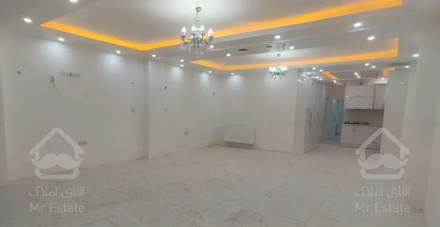 ۱۳۸متر سه خواب ( کلید اول ) پلان مربع