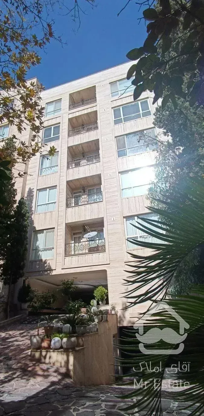 میرداماد ۱۶۰متر ۳ خواب خوش نقشه و غرق در نور