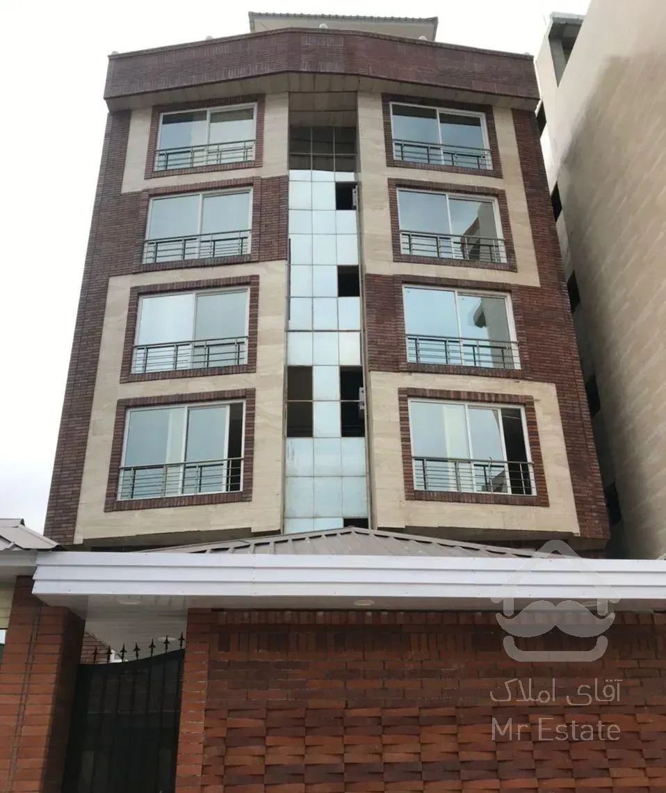 آپارتمان ۱۰۲ متری