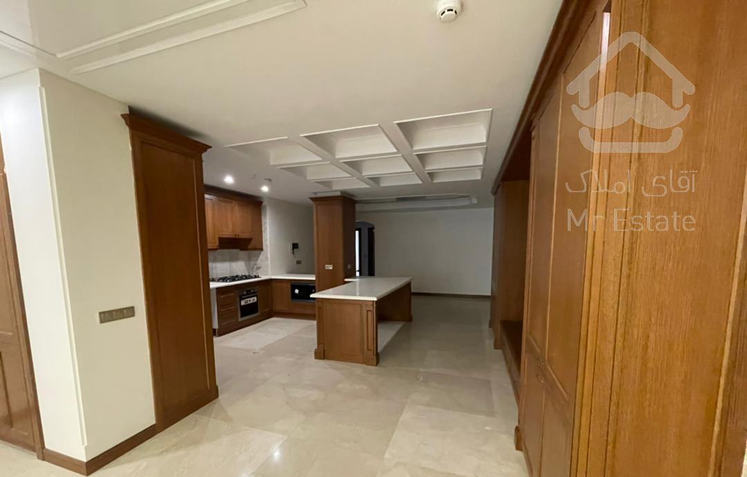 ۲۰۰ متر کلید نخورده فرمانیه اندرزگو