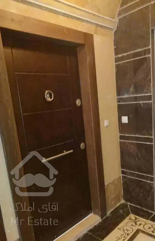 فروش واحد با موقعیت اداری در بهترین فرعی