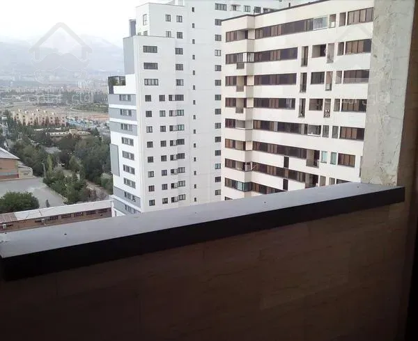 87 متر 2 خواب طبقات بالایی برج کوهک چیتگر