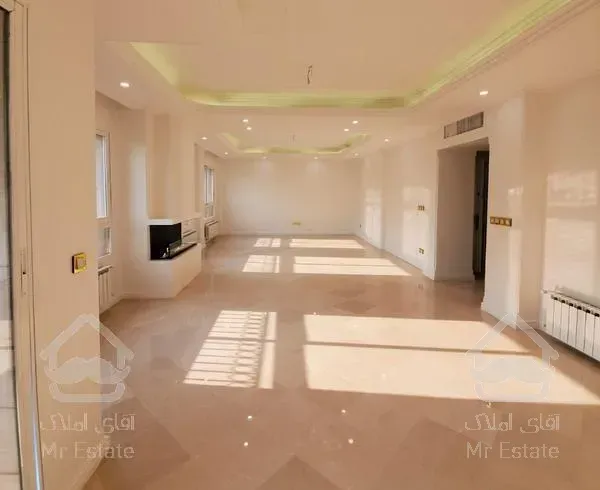 کامرانیه ۲۰۰ متر ۳خواب تک واحدی آپارتمان یا معاوضه