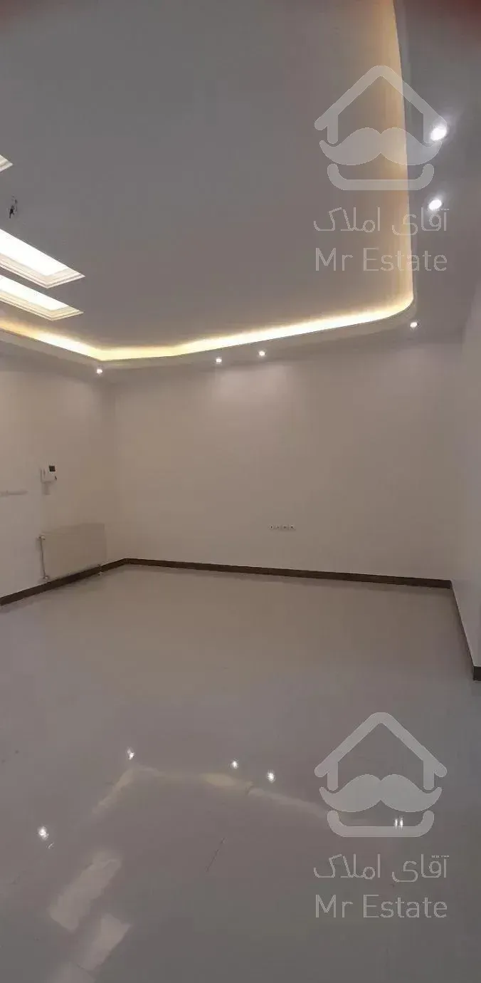 ۹۰ متر/ ۲خواب / فول امکانات  (  نوساز  )