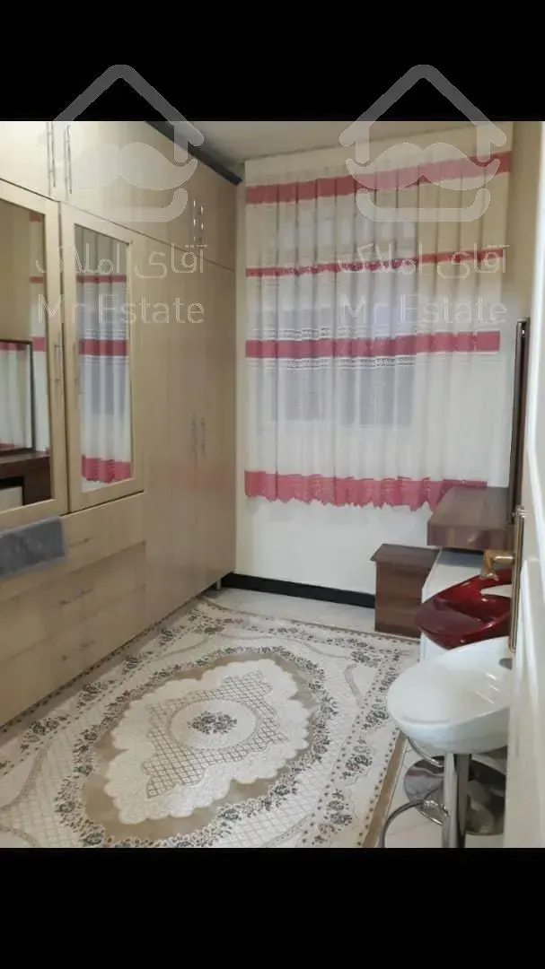 ۵۱ متر خیابان مالک اشتر