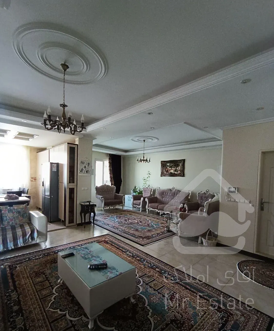 آپارتمان ۹۵ متری دو خوابه