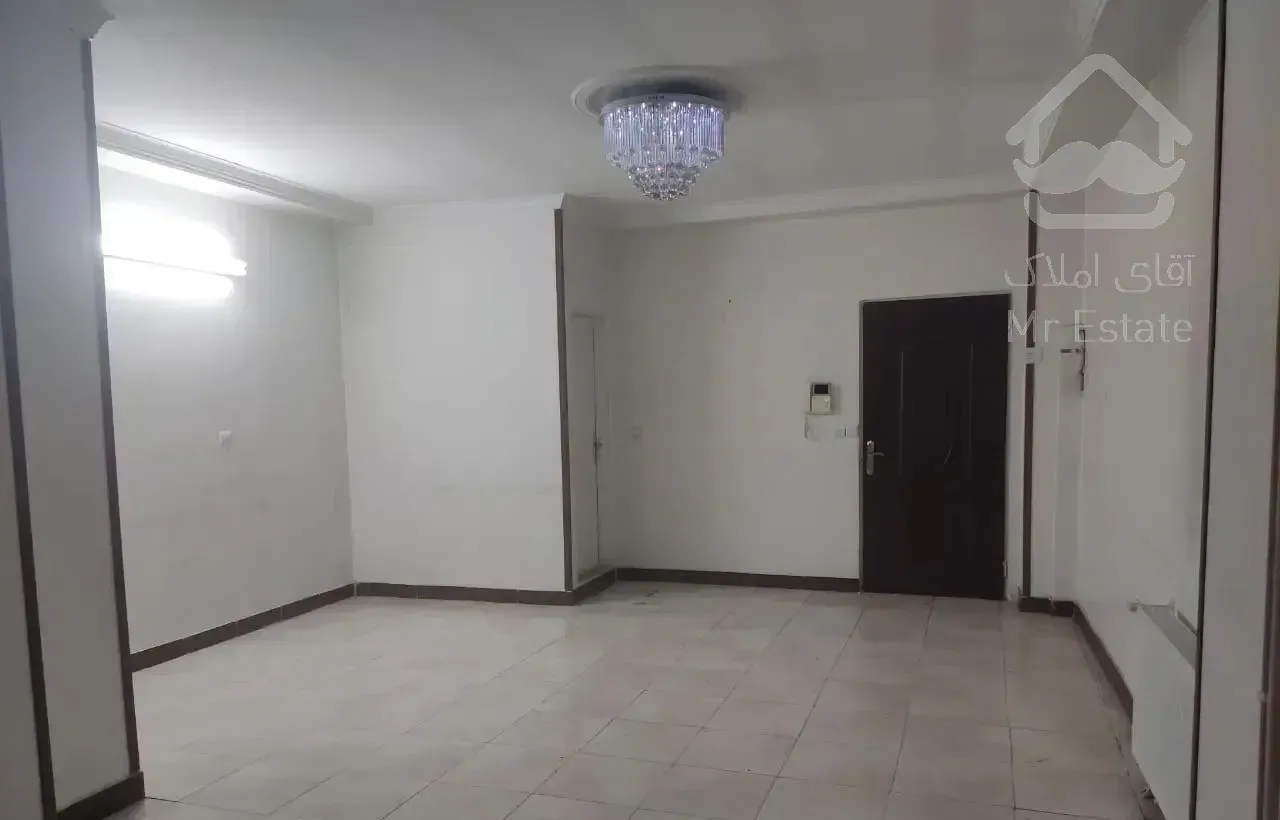 ۶۴متر/فول امکانات/بی نظیر،سالن ورزش/متروکمیل