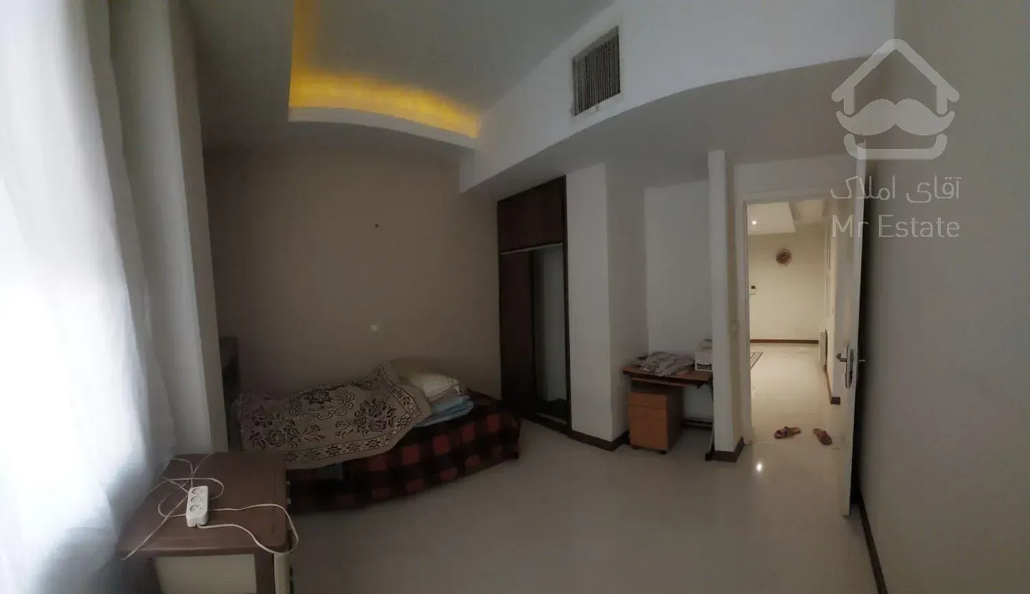 ۱۰۵ متر * لارستان * رو به آفتاب