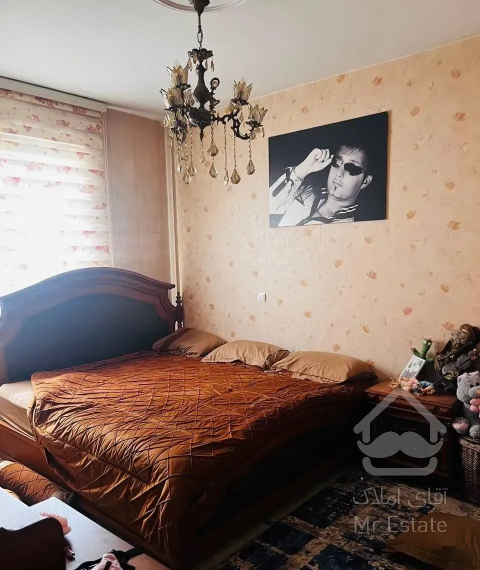 آپارتمان ۹۰ متری / پارکینگ / انباری/ آسانسور