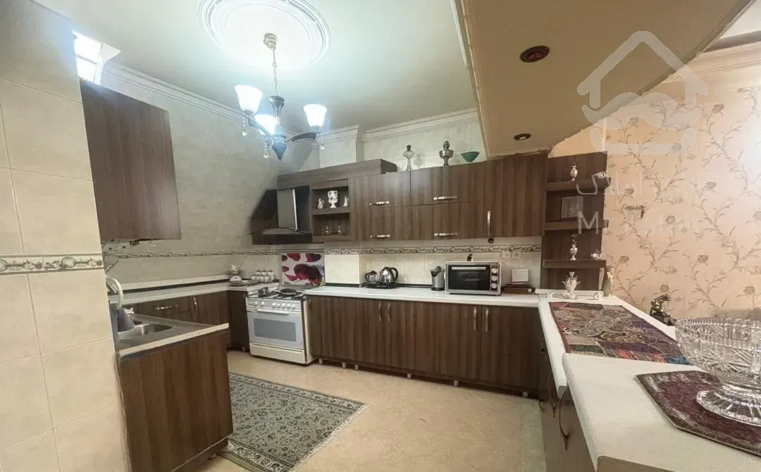 معاوضه۱۳۰متری و پرداخت نقدی با واحد گرانتر