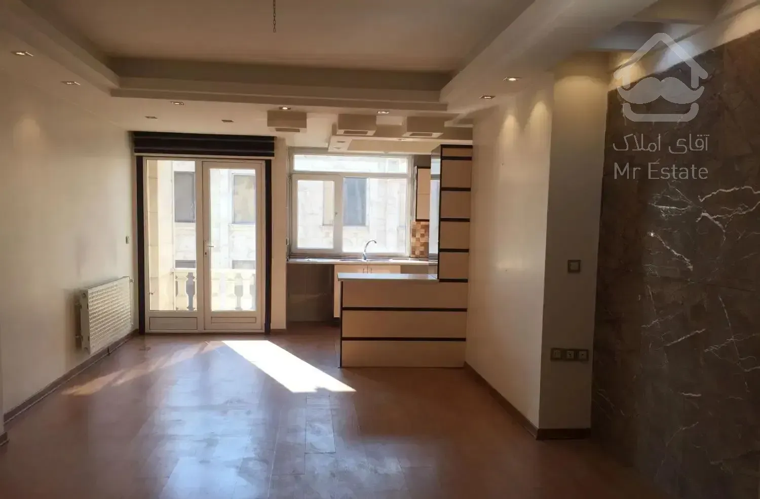 ۸۵ متر ۲ خواب کامرانیه جنوبی کلهری