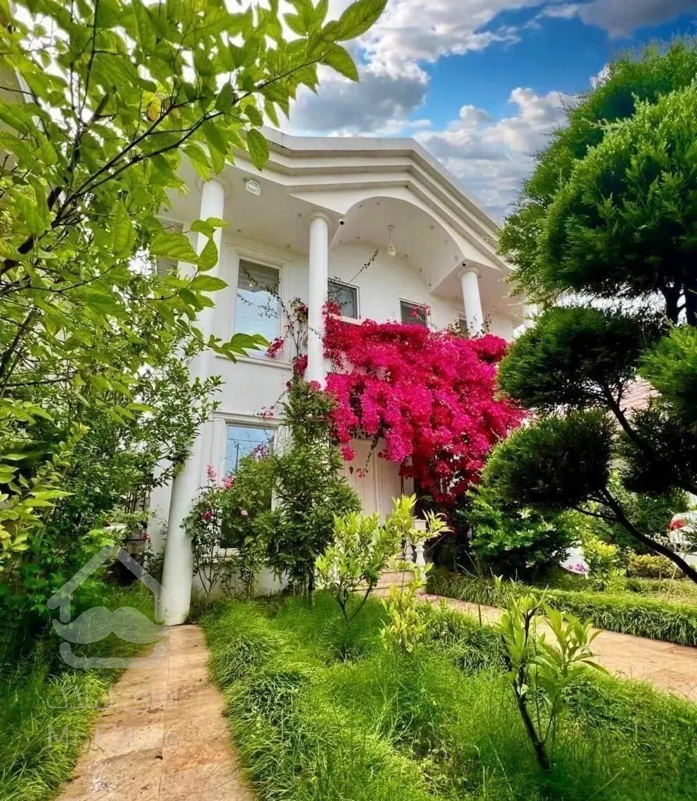 ویلا شهرکی سنددار//فول فرنیش