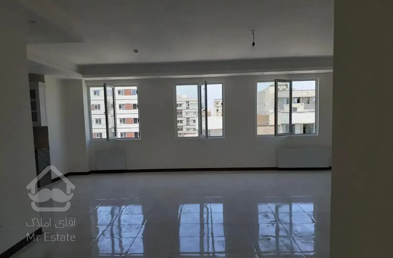 یاخجی آباد  واحد  مسکونی