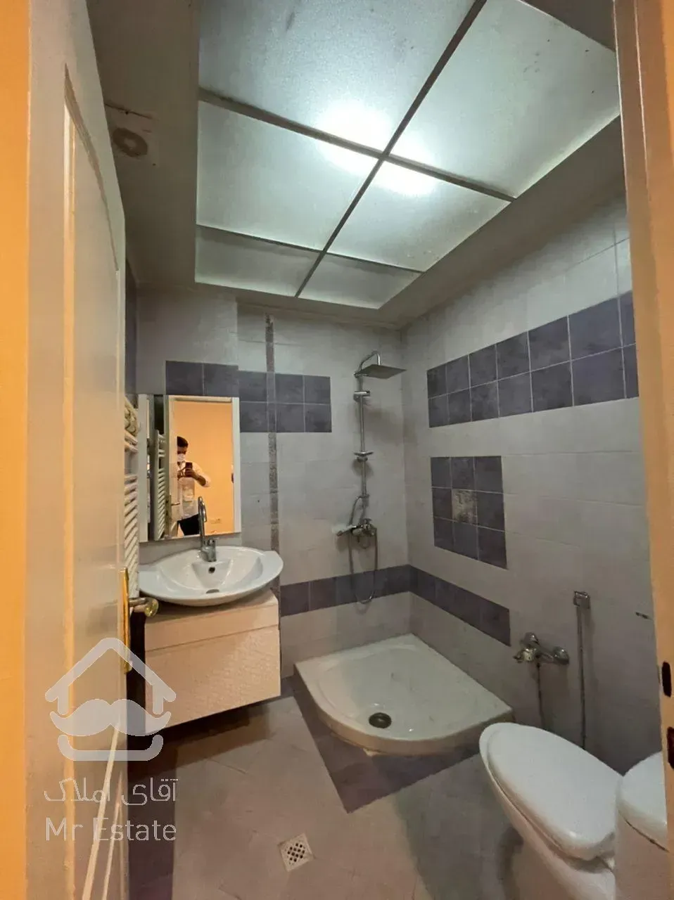 فروش آپارتمان فرشته 193  متر شیک