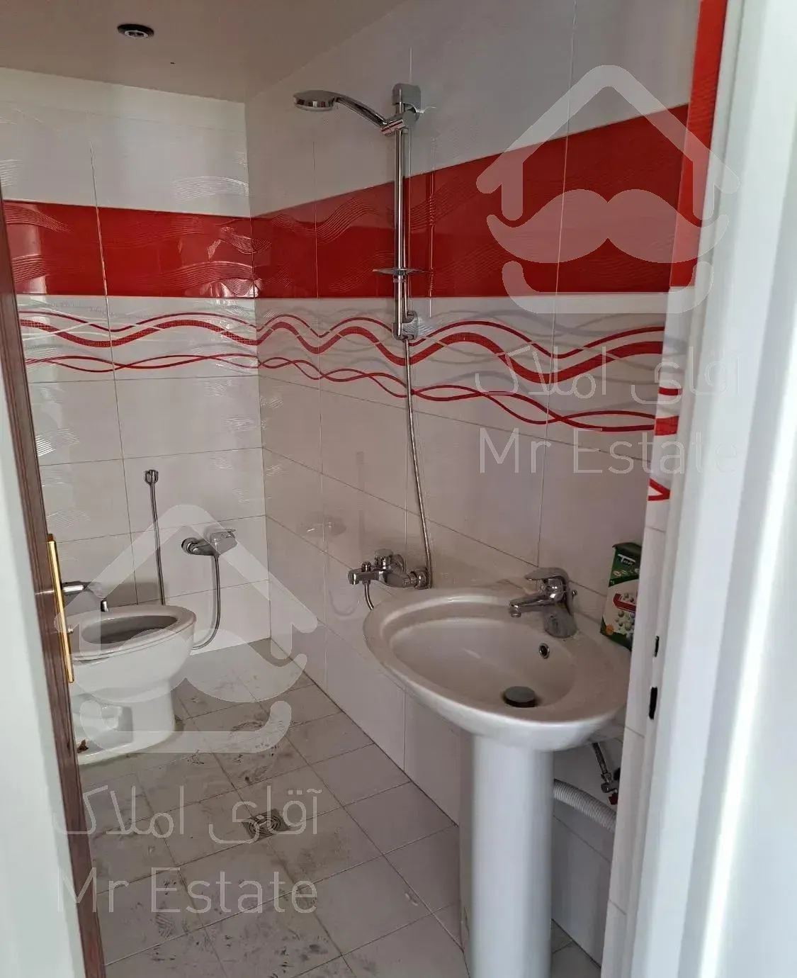 فناخسرو،نوساز ،کلید نخورده ،۸۰ متری ،دو خوابه