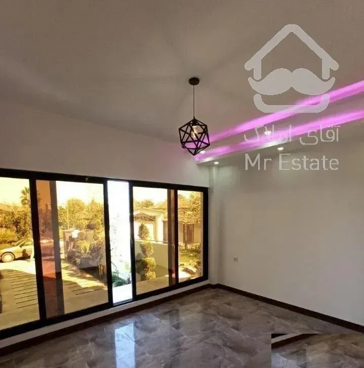 نیم پیلوت مدرن با حیاطی زیبا و مستقل