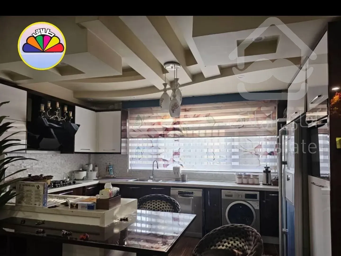 آپارتمان ۱۳۰ متری/ ۳ خوابه تکواحدی/ کیا منصوری