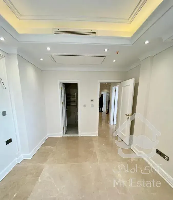 ۱۵۱ متر ۳ خواب / برج باغ / وام دارر