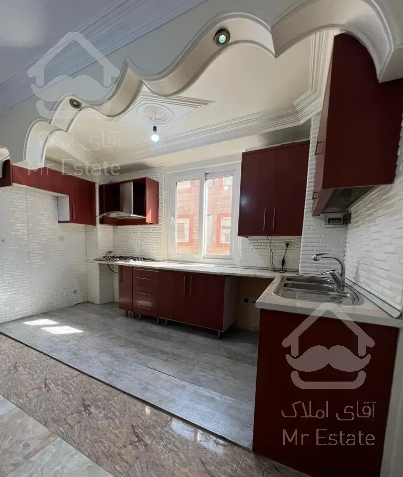 ۴۳ متر/پارکینگ آسانسور/ده ساله/تخلیه/نوسازی شده