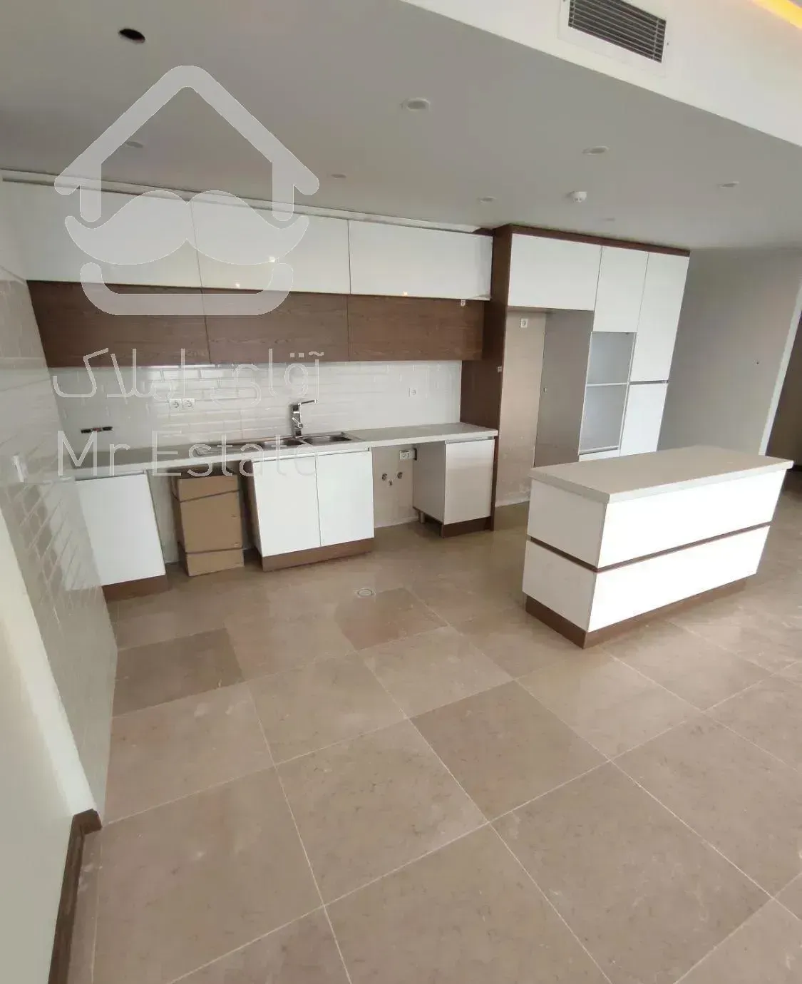 ۱۲۴متر ولنجک/ ۲خواب مستر/ سندشخصی/ ویو ابدی