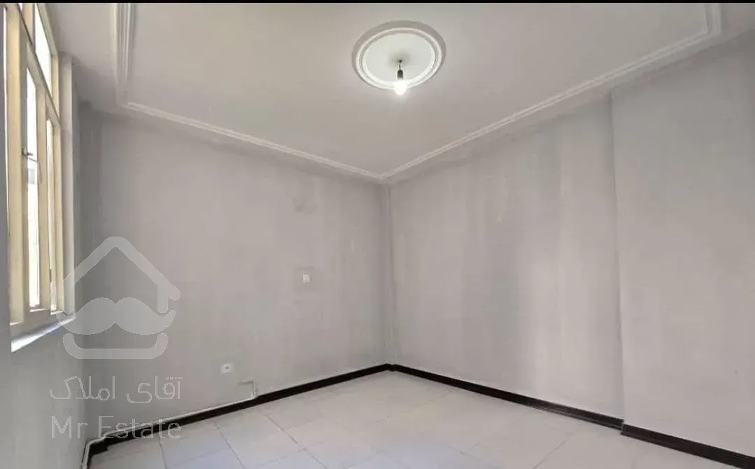 فروش آپارتمان ۵۷ متری ۲ خوابه طبقه ۴ در هاشمی