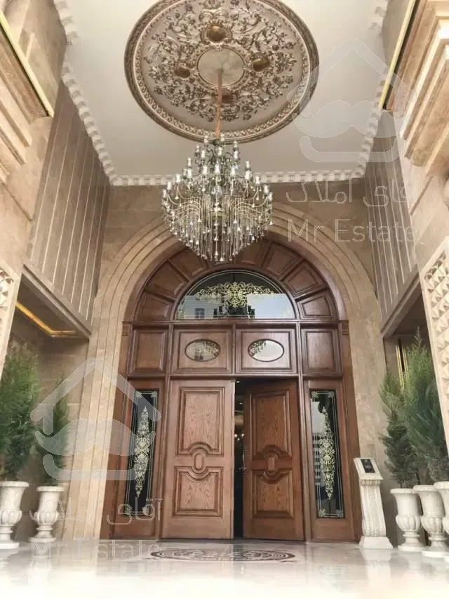 181متر کلید نخورده فول امکانات اعیان نشین برج مجلل الماس