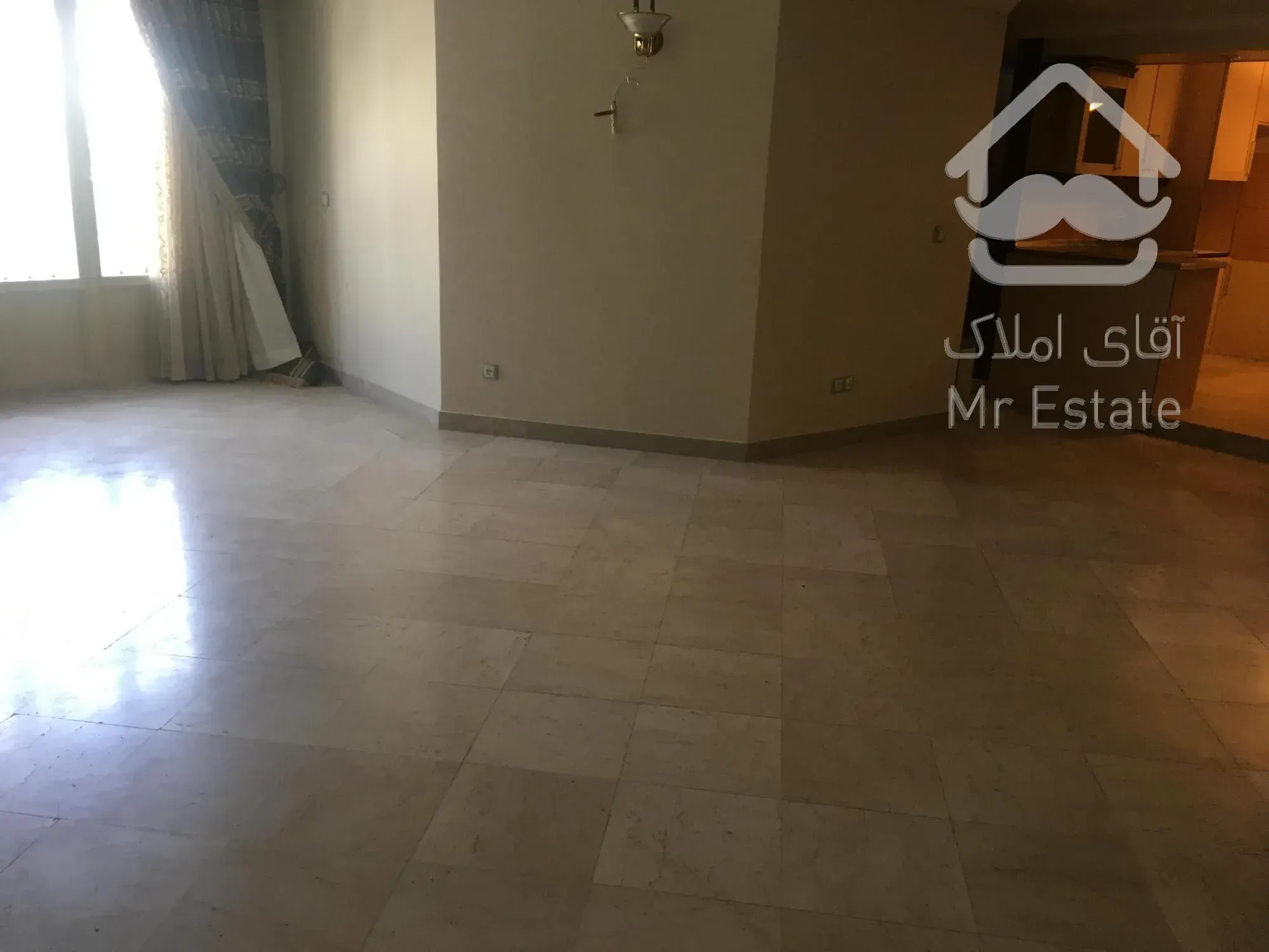 ۱۱۵ متر ۳ خوابه بهنام