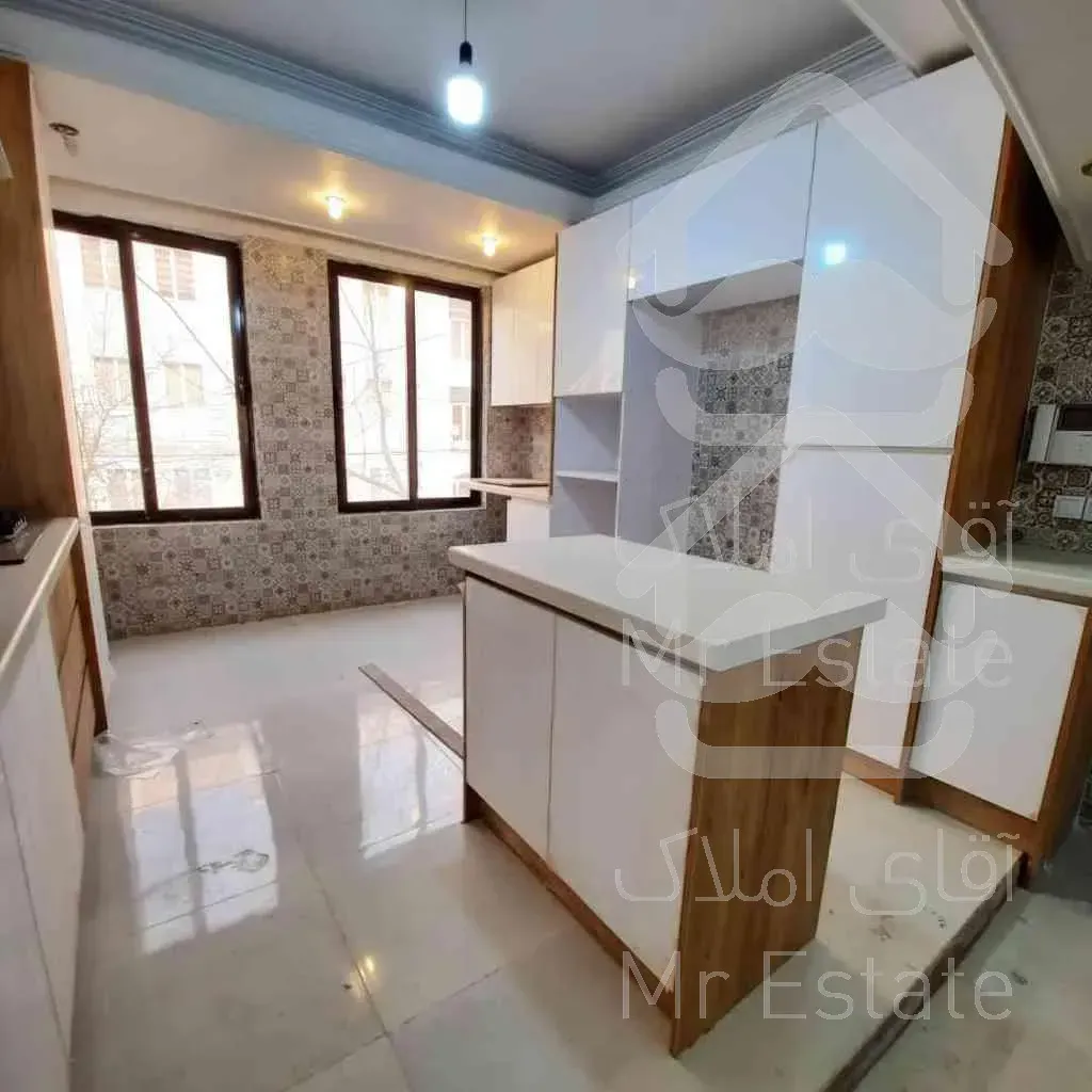 ۶۸متر،۲خواب،در پونک