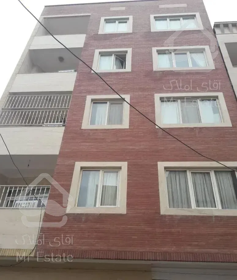 اپارتمان تک واحدی سه خوابه