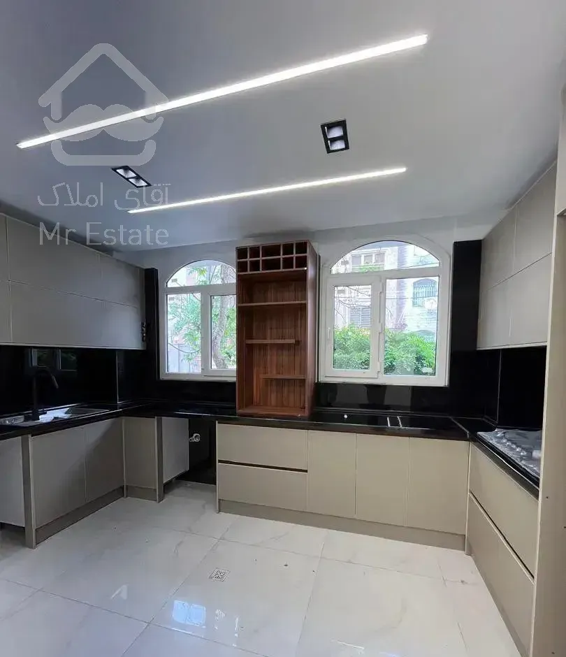 ۷۰متر ۲خواب کم واحد دو کله نور پارکینگ سندی طبقه۱