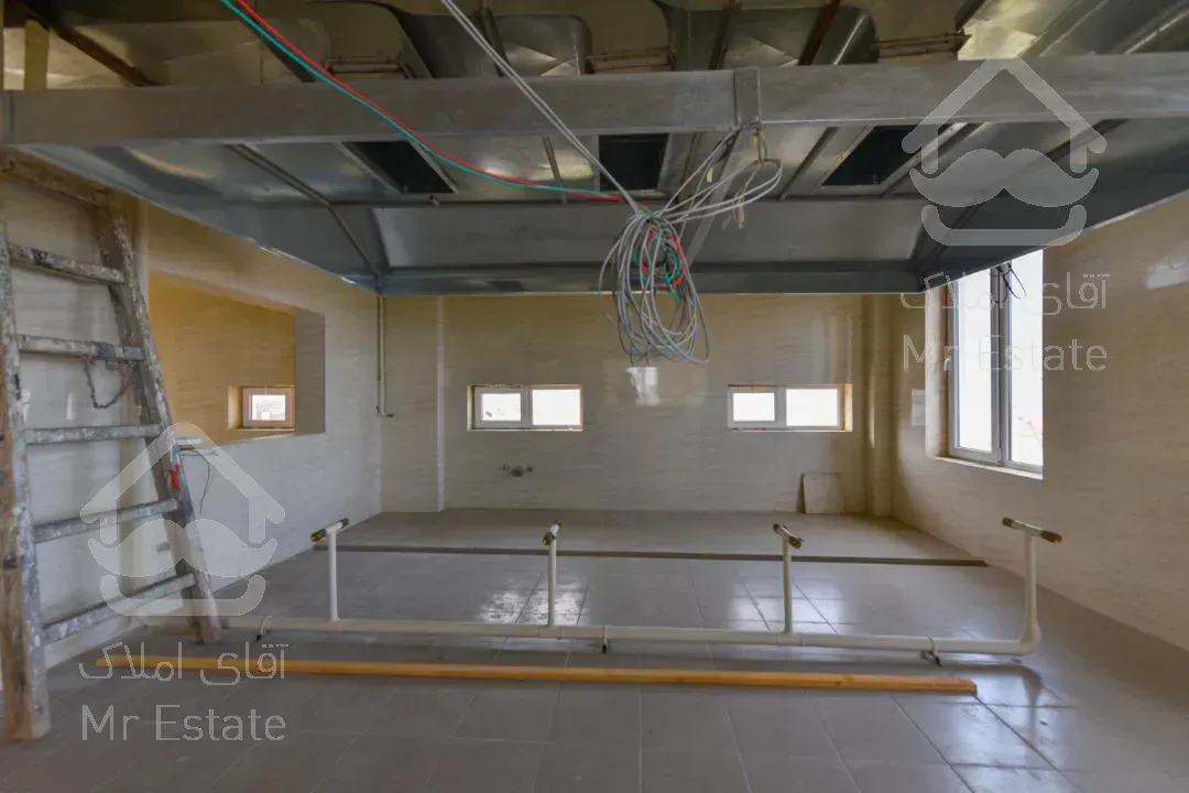 فروش هتل نو ساز کلید نخورده در پاسداران