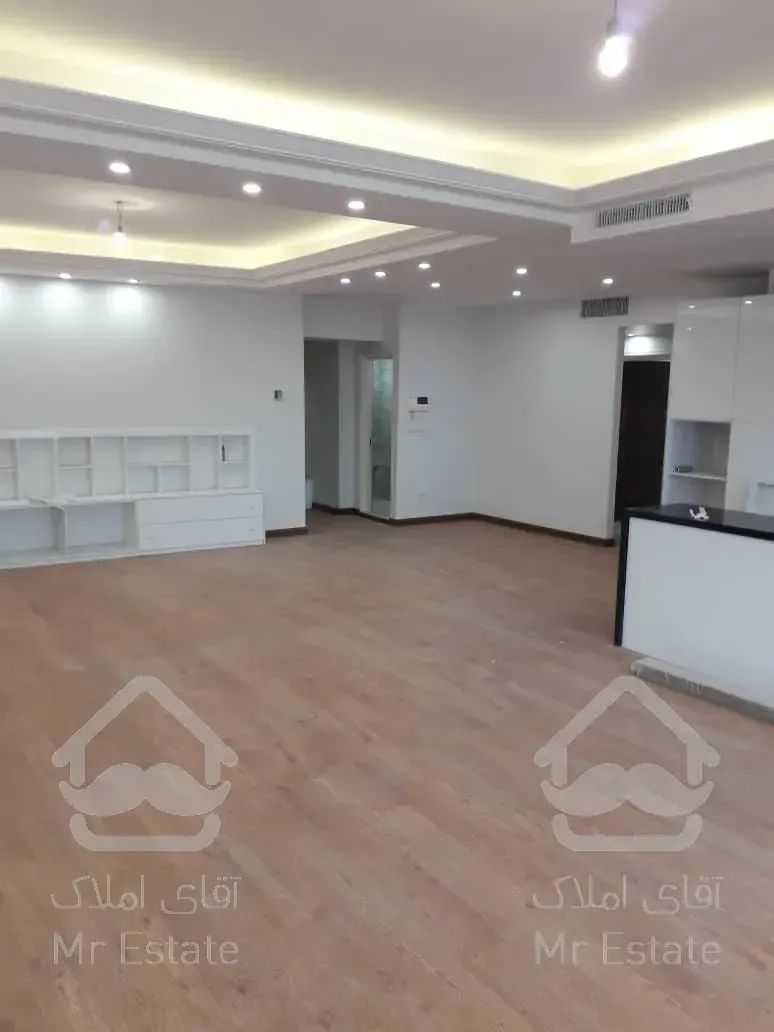 144 متر / سه خواب /شمال مرزداران / کلید نخورده