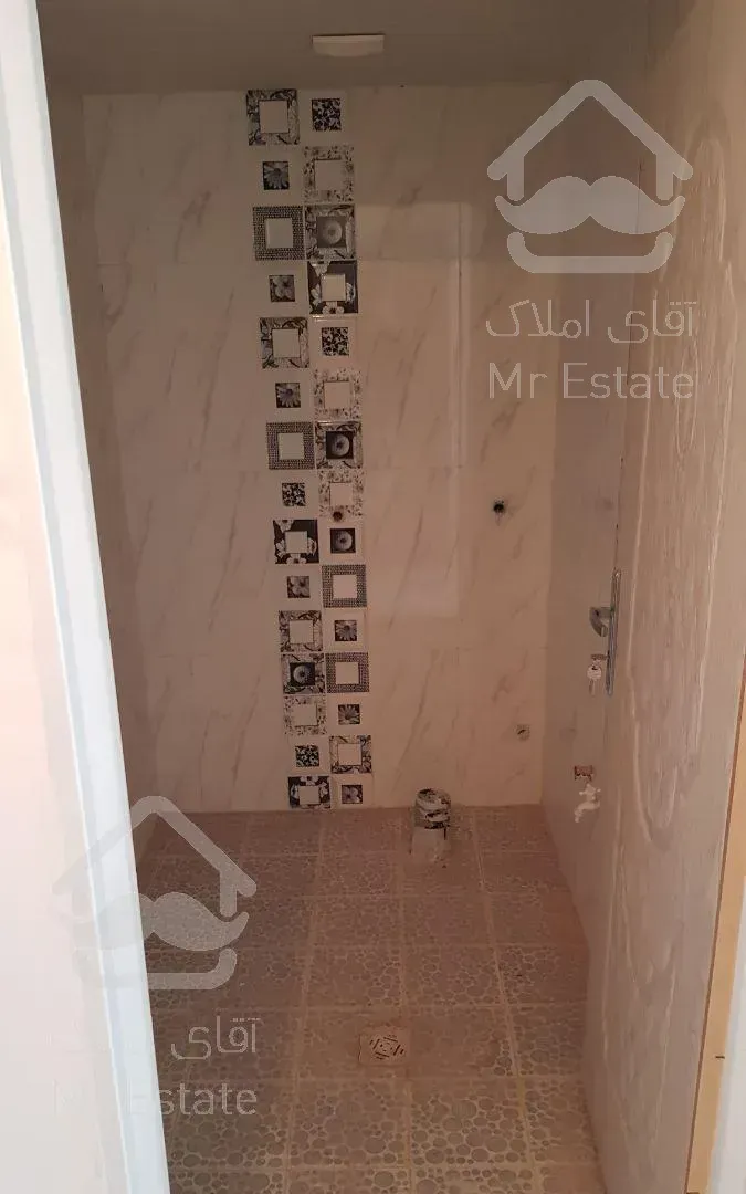 آپارتمان ۲۰۰متری  سه خوابه