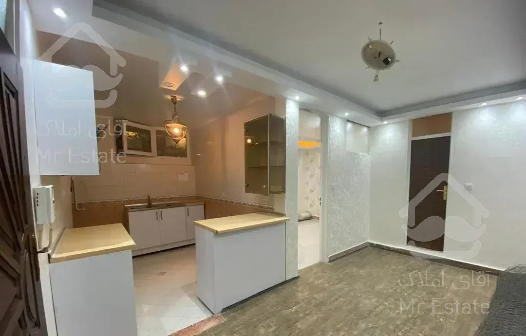 ۵۴ متر نزدیک به پارک جمشیدیه مناسب مجرد