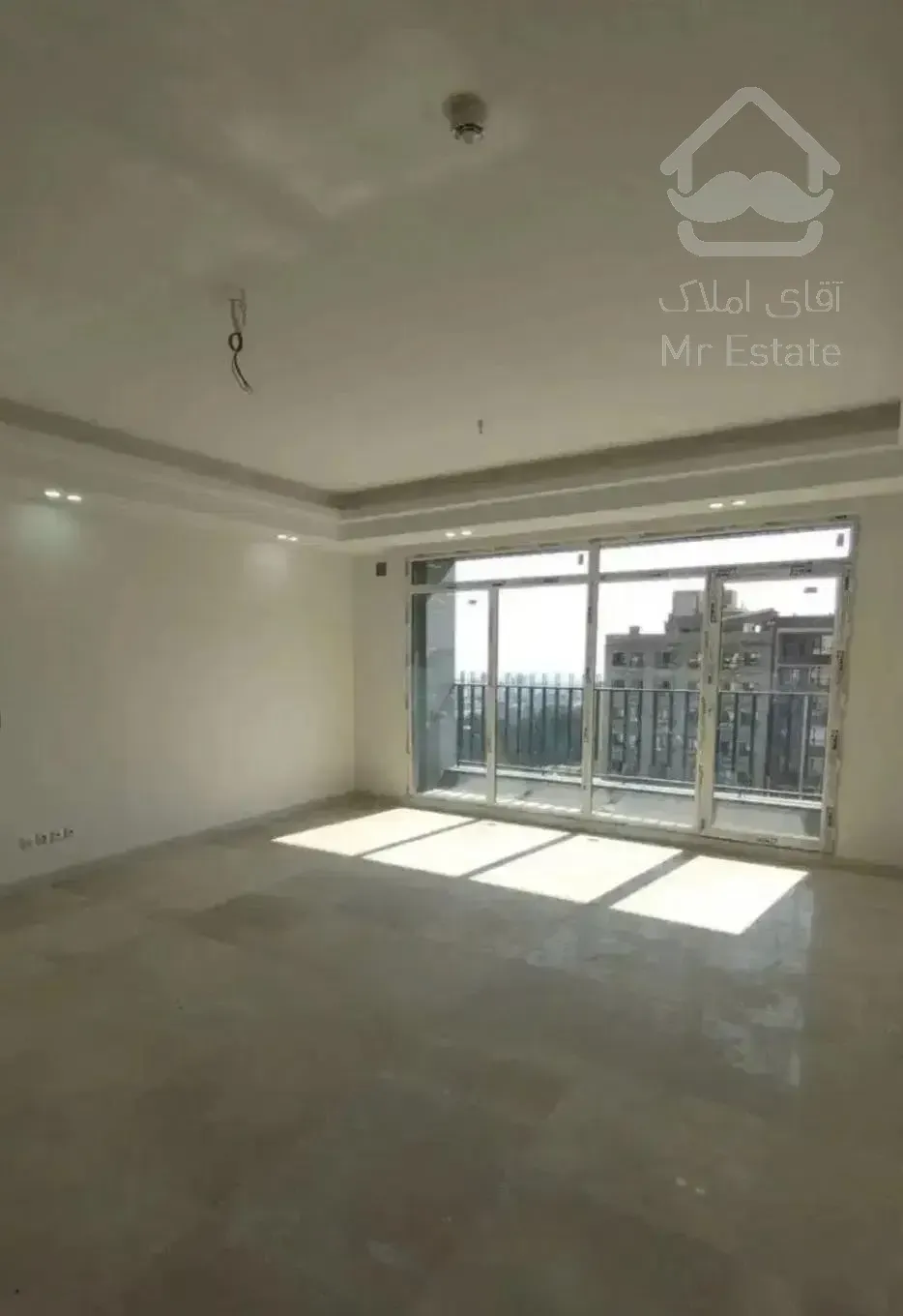 ۱۰۴متر/تکواحدی/طوقانی/سالن فستیوال نور