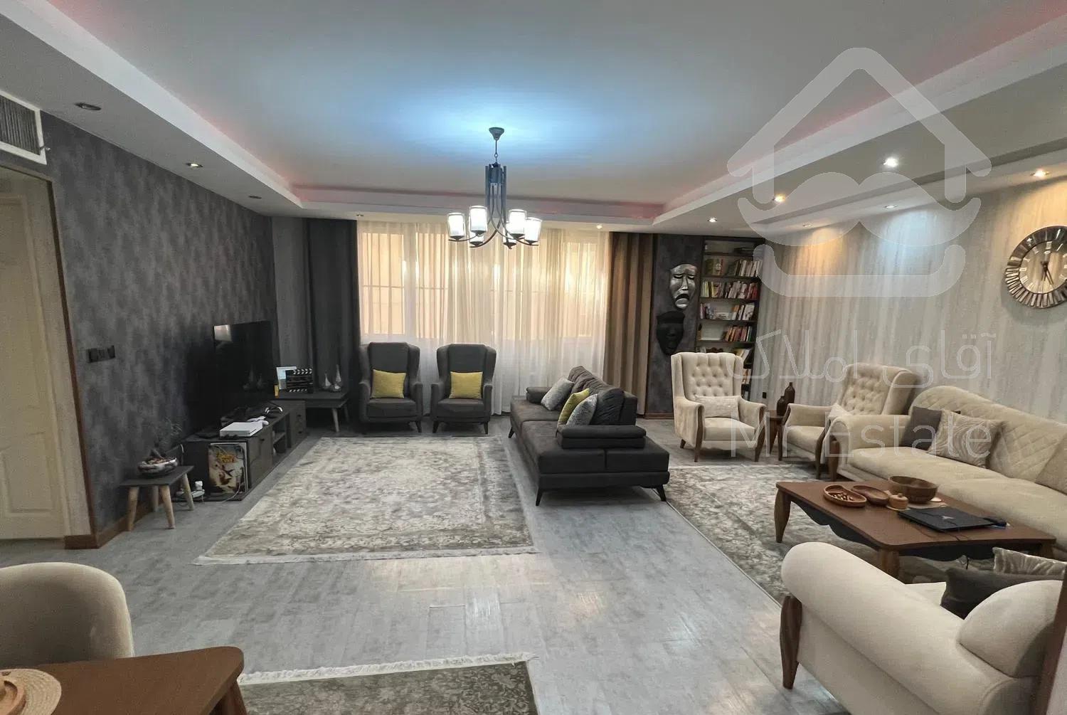 ۱۲۵ متر/سالن پرده خور روبه جنوب/ورزی شمالی