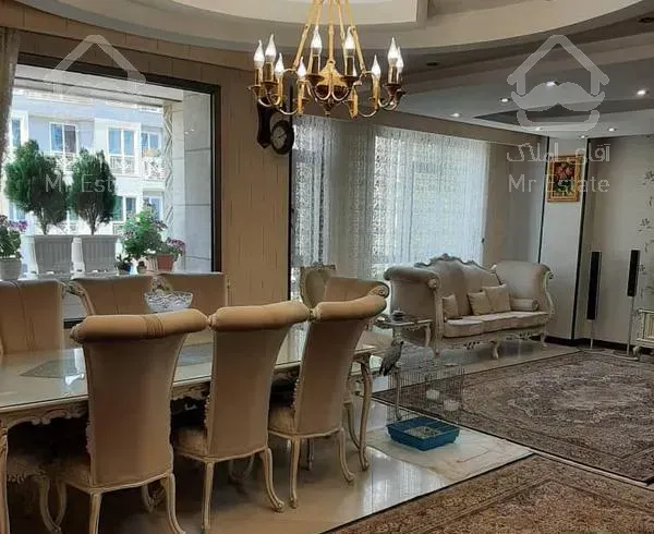 ۹۵ متر دو خواب سالن پرده خور الاله شرقی