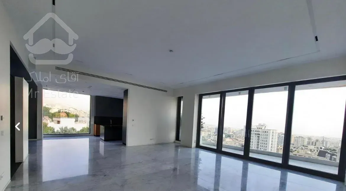 نیاوران۲۲۵متر ویو بینظیر خوش نقشه فول مشاعات