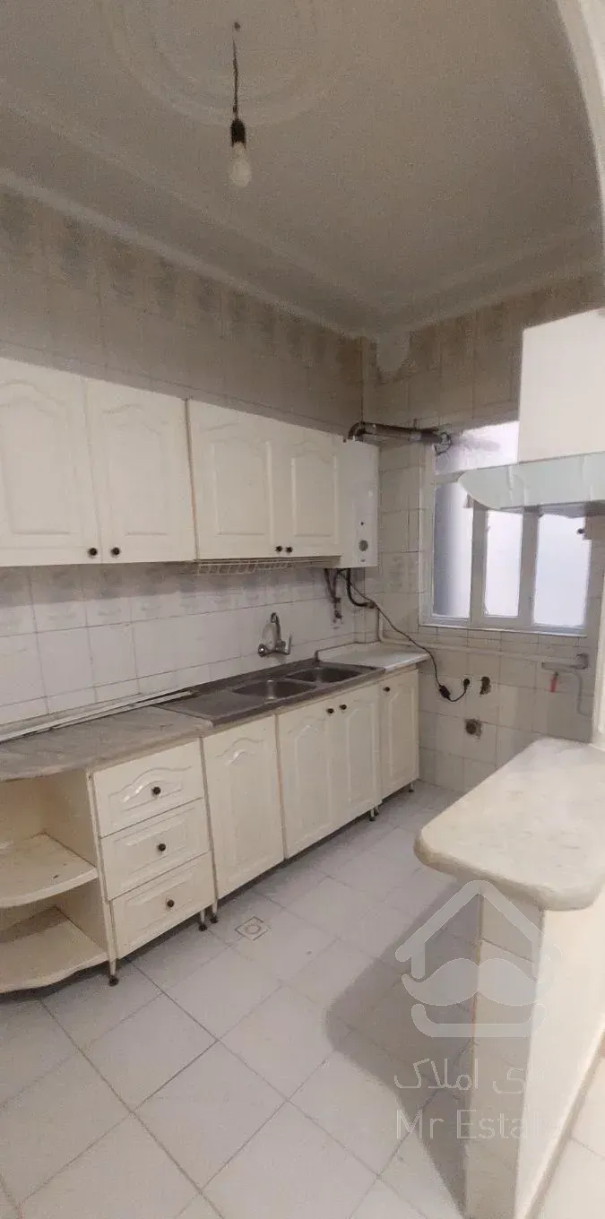 ۳۹متر طبقه اول شریعتی. پلیس. کلیم کاشانی