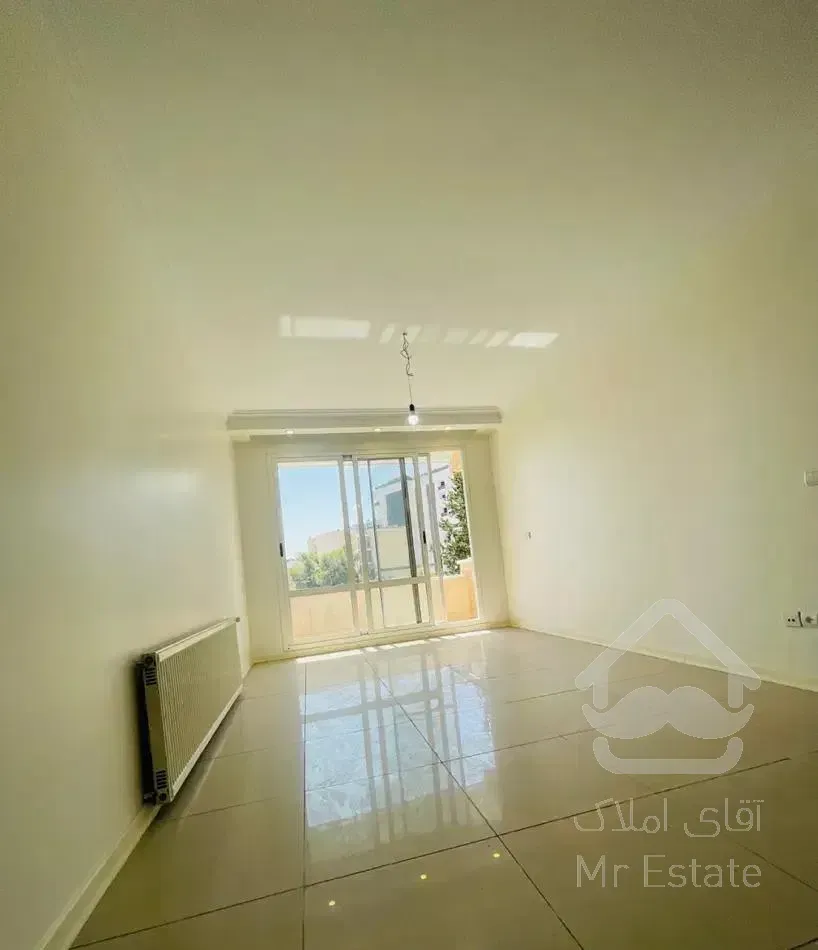 185متر3خواب/ ساختمانی مجلل و برند/ویو ابدی/۲تاتراس