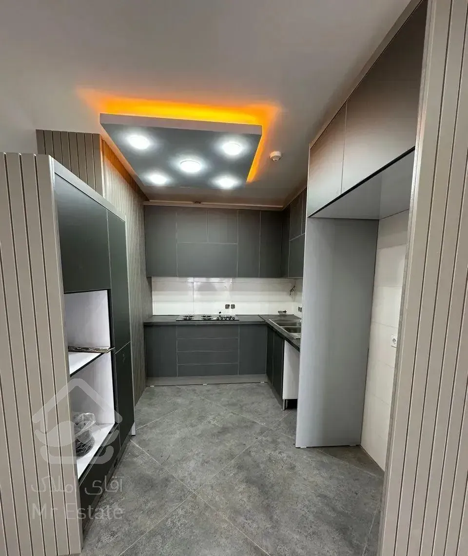 فروش و تهاتر آپارتمان ۱۳۵ متری تک واحدی با ویلا