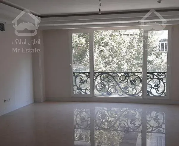 بلوار ۲۴ متری نوساز ۲ پارکینگ ۱۷۵ متر ۳ خواب