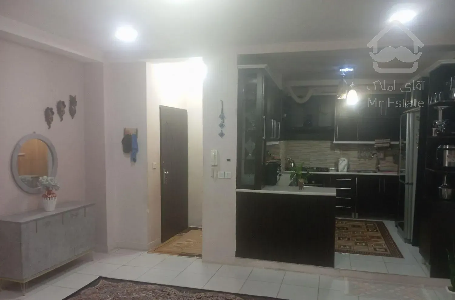 فورش واحد ۸۵ متری ۲بر مجتمع پردیس با چشم انداز