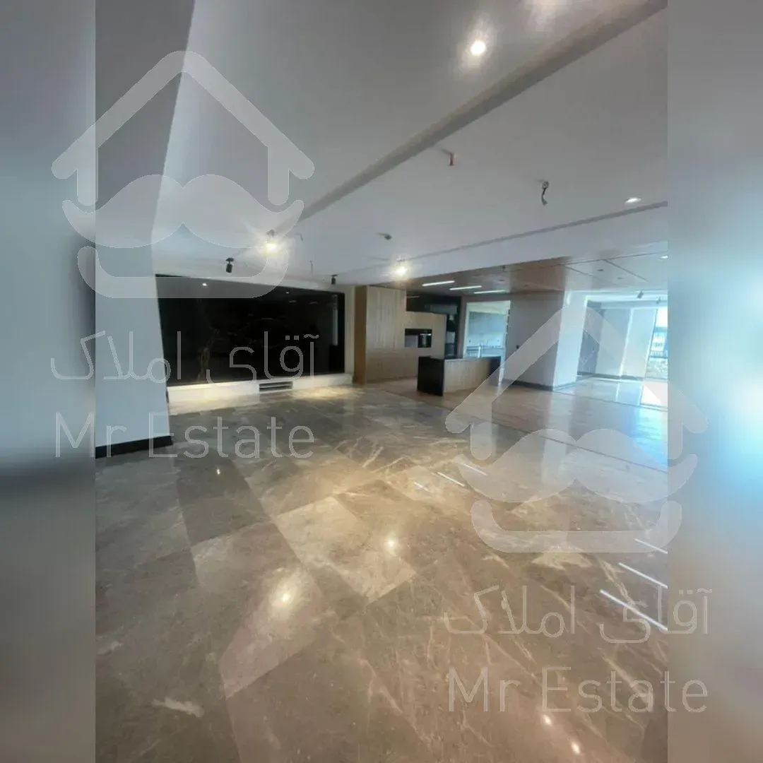 اجاره در نیاوران ۳۰۰ متر فول تکواحدی