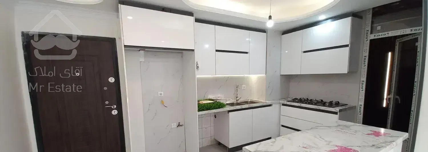 ۸۱ متری ۲خواب / فول امکانات/ بازسازی شده