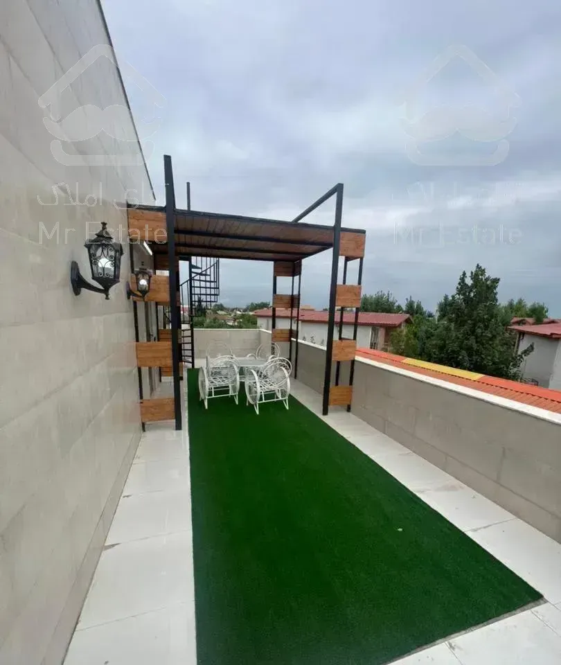 ویلا۲۲۰متری بنا۲۵۰(سه خوابه روف دار)