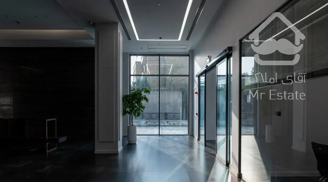 ۱۳۰متر/برج مجلل/پنجره ها قدی/ویو کل شهر تهران