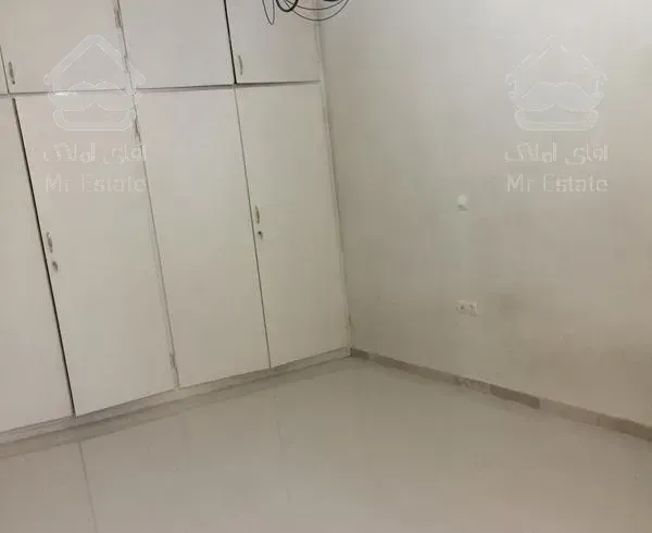 ١٧٦ متر تکواحدى شمال ایت الله کاشانى